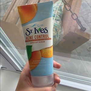 St.Ives never used apricot scrub